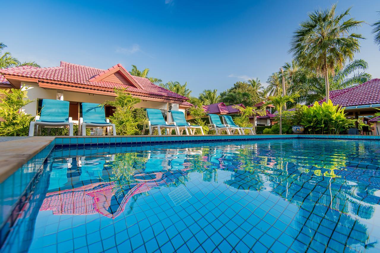 Tananza Resort & Homestay Phuket Nai Harn Exterior photo